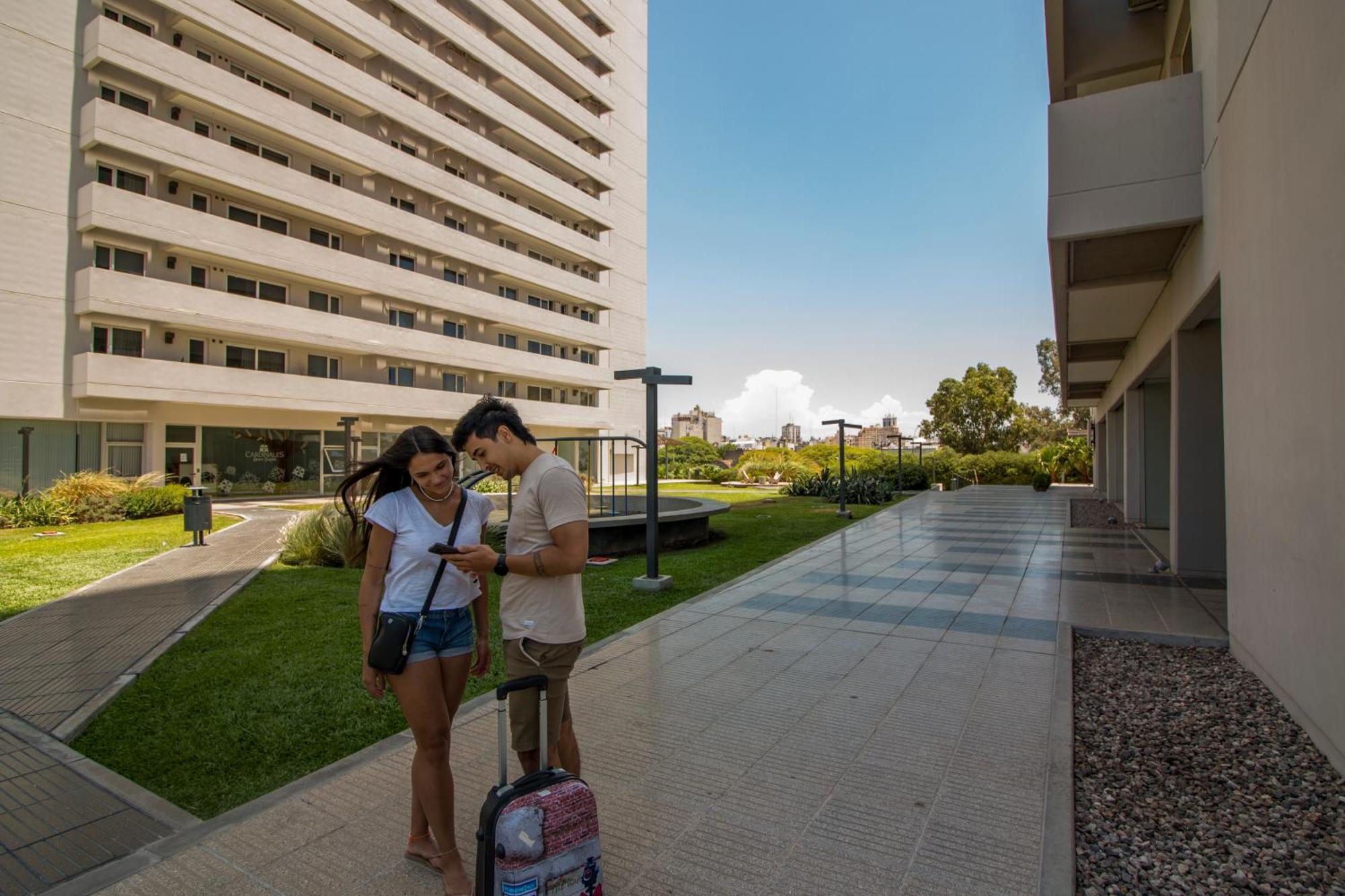 Апартаменти Rent A Flat Кордова Екстер'єр фото